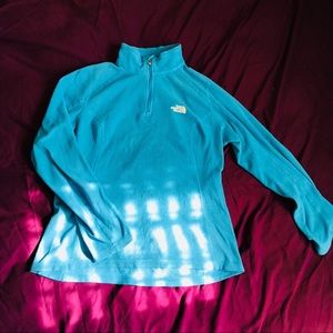 The NorthFace collar sweater